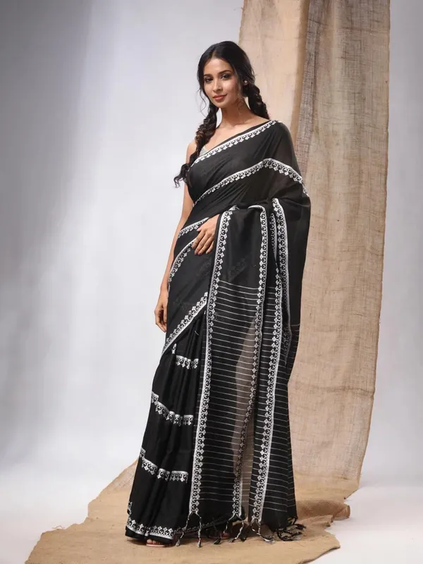 White_Printed_Premium_Saree_For_Women