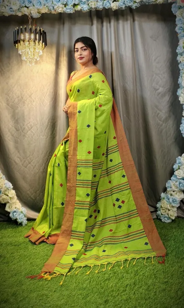 Grey_Embroidered_And_Self_Design_Premium_Saree_For_Women
