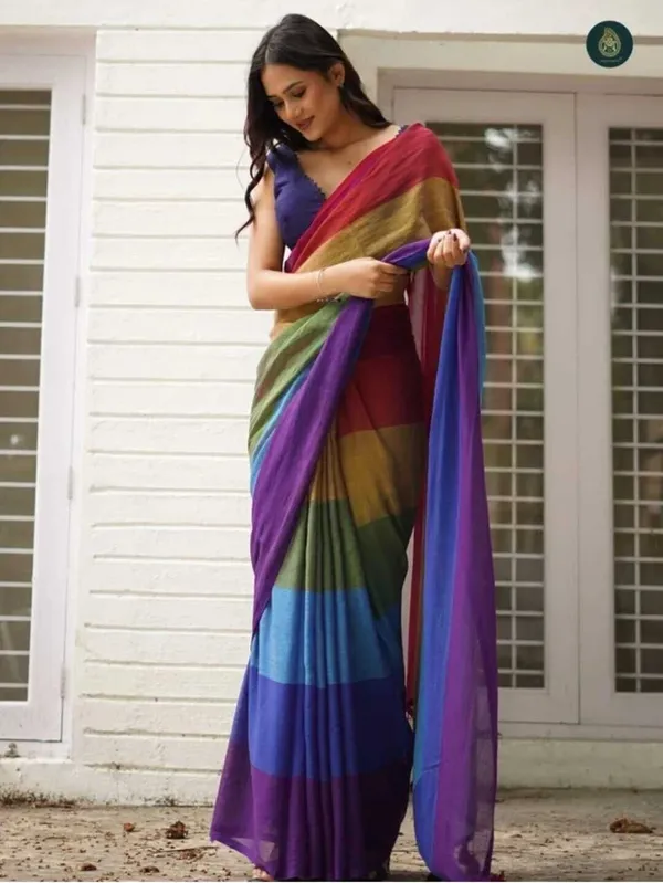 Multicolor_Printed_And_Geometric_Print_Premium_Saree_For_Women