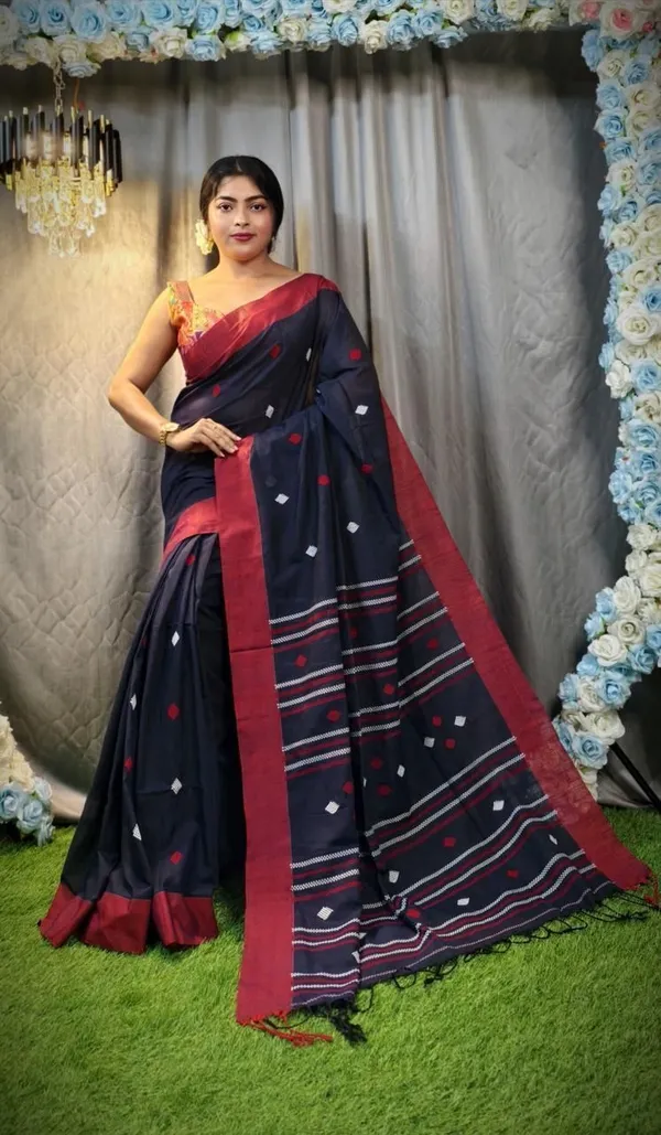 Black_And_Red_Striped_And_Self_Design_And_Woven_Premium_Saree_For_Women