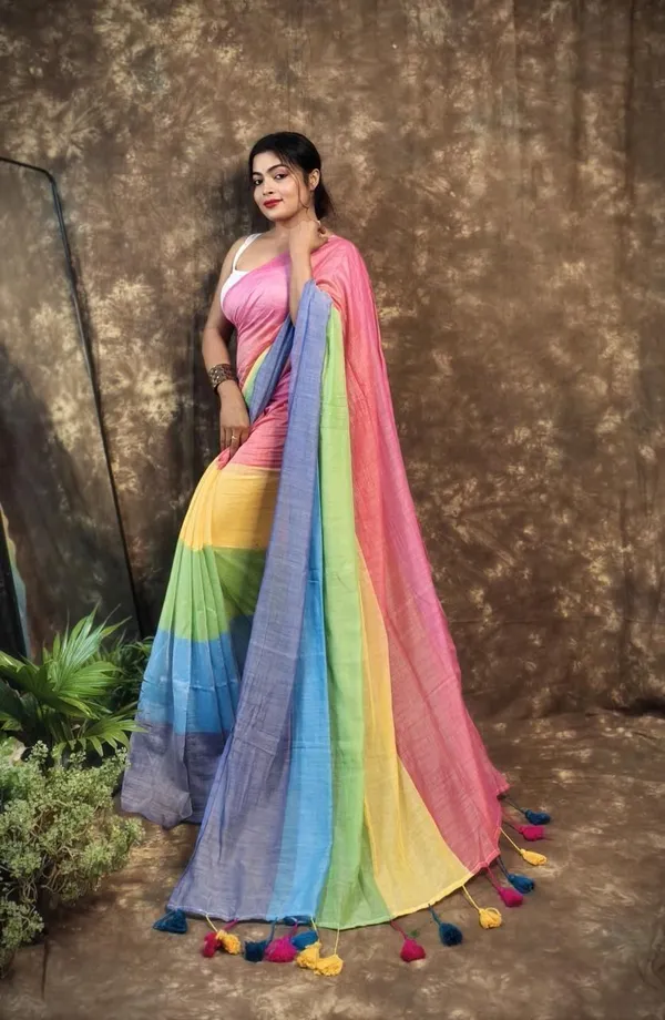 Pink_Embroidered_Premium_Saree_For_Women