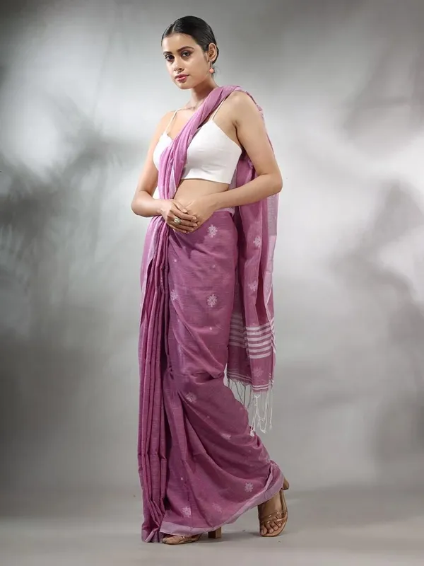 Pink_Solid_And_Plain_And_Striped_Premium_Saree_For_Women
