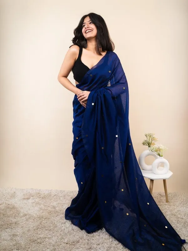 Navy_Blue_Geometric_Print_And_Woven_Premium_Saree_For_Women