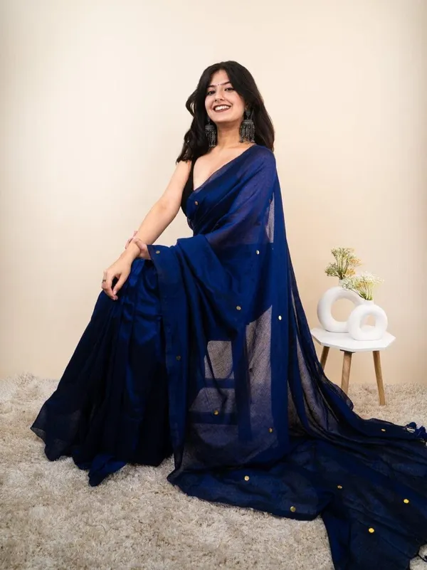 Navy_Blue_Geometric_Print_And_Woven_Premium_Saree_For_Women