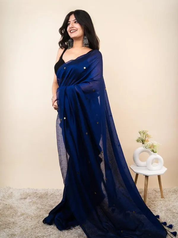 Navy_Blue_Geometric_Print_And_Woven_Premium_Saree_For_Women