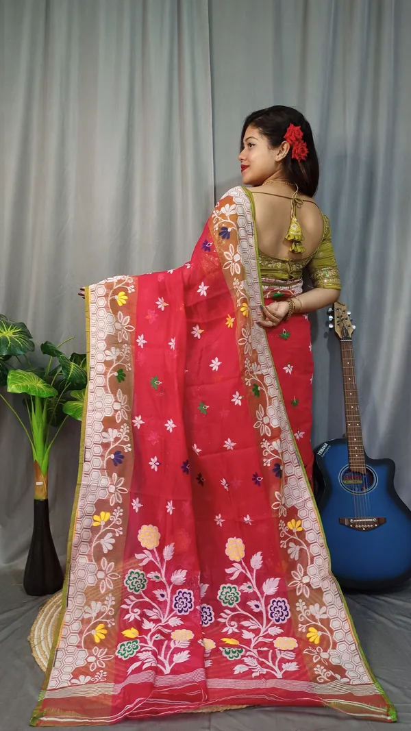 Multicolor_Solid_And_Plain_And_Woven_Premium_Saree_For_Women