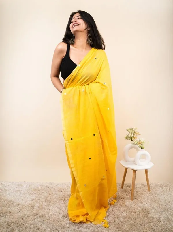 Yellow_Solid_And_Plain_And_Woven_Premium_Saree_For_Women