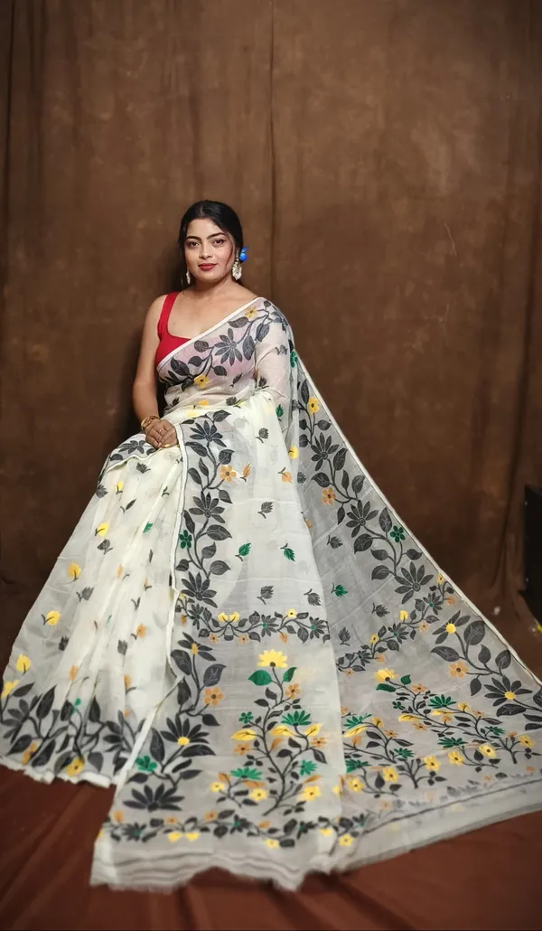 White_And_Black_Checkered_And_Embellished_And_Printed_Premium_Saree_For_Women