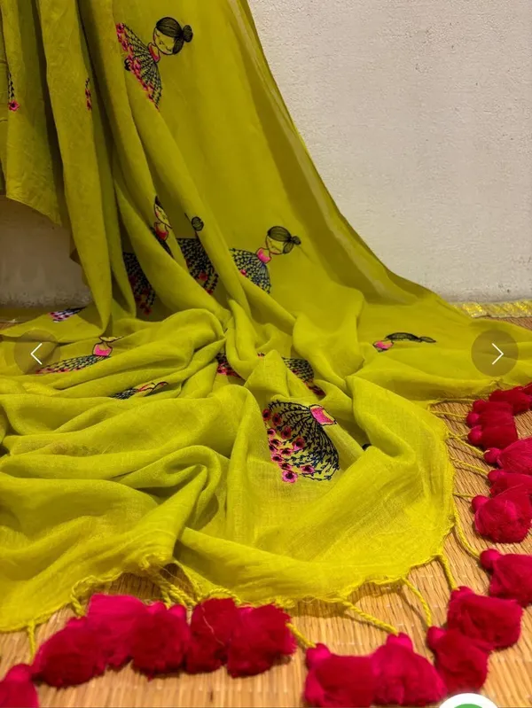 Light_Green_Solid_And_Plain_And_Striped_Premium_Saree_For_Women