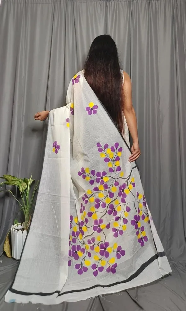 White_And_Pink_Woven_Premium_Saree_For_Women