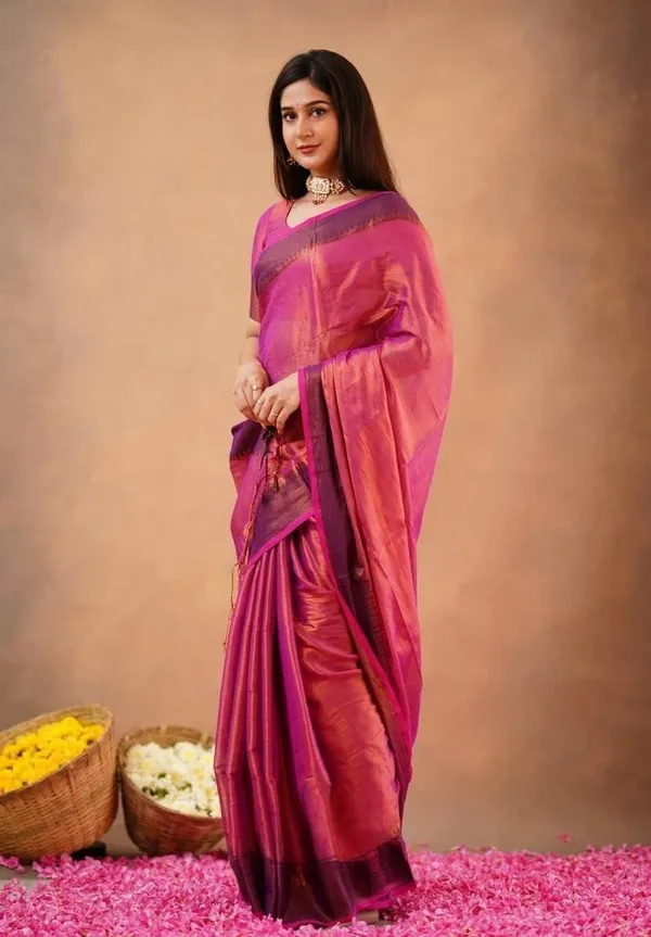 Pink_Color_Block_Premium_Saree_For_Women