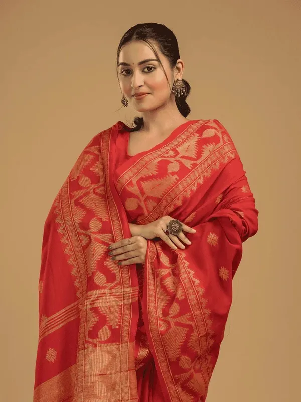 Red_And_Gold_Solid_And_Plain_And_Woven_And_Self_Design_Premium_Saree_For_Women