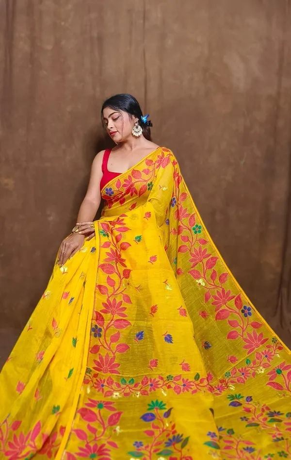 Yellow_Woven_And_Solid_And_Plain_Premium_Saree_For_Women