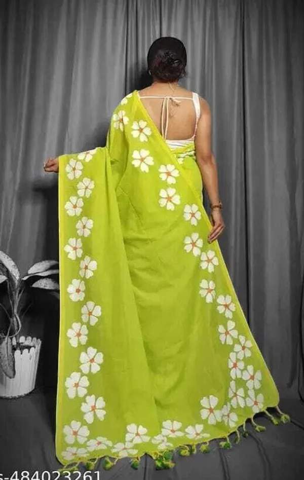 Green_Geometric_Print_And_Woven_Premium_Saree_For_Women