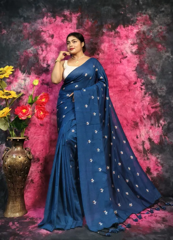 Multicolor_Striped_Premium_Saree_For_Women