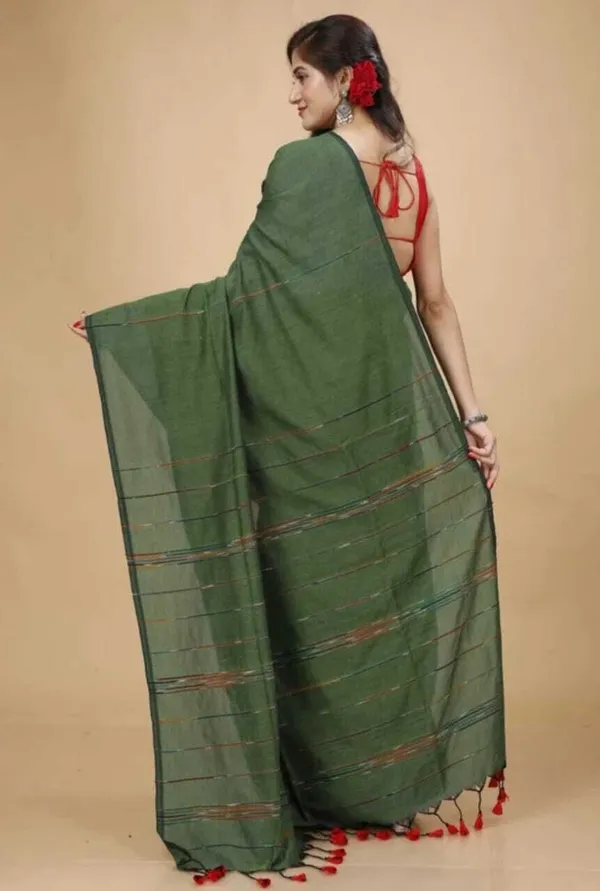 Green_Embroidered_Premium_Saree_For_Women