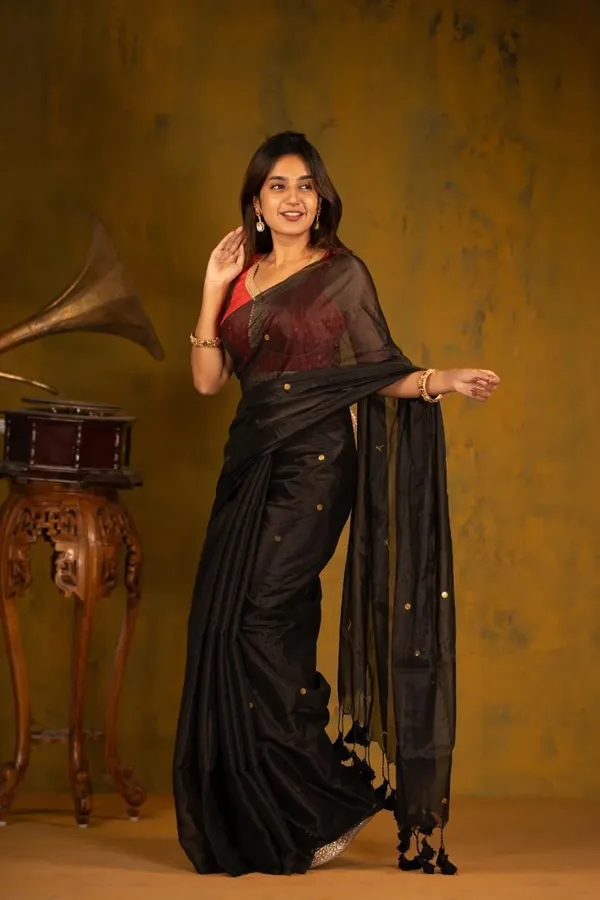 Black_Printed_Premium_Saree_For_Women