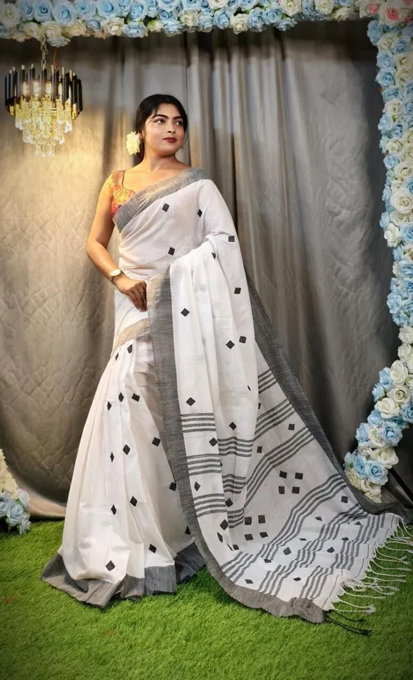 Grey_Printed_Premium_Saree_For_Women