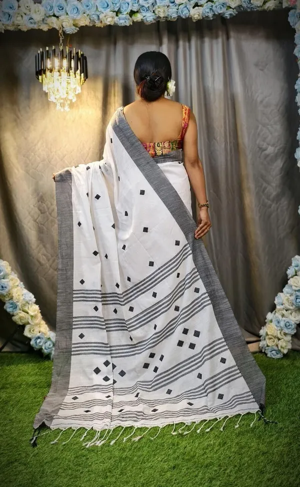 Grey_Printed_Premium_Saree_For_Women