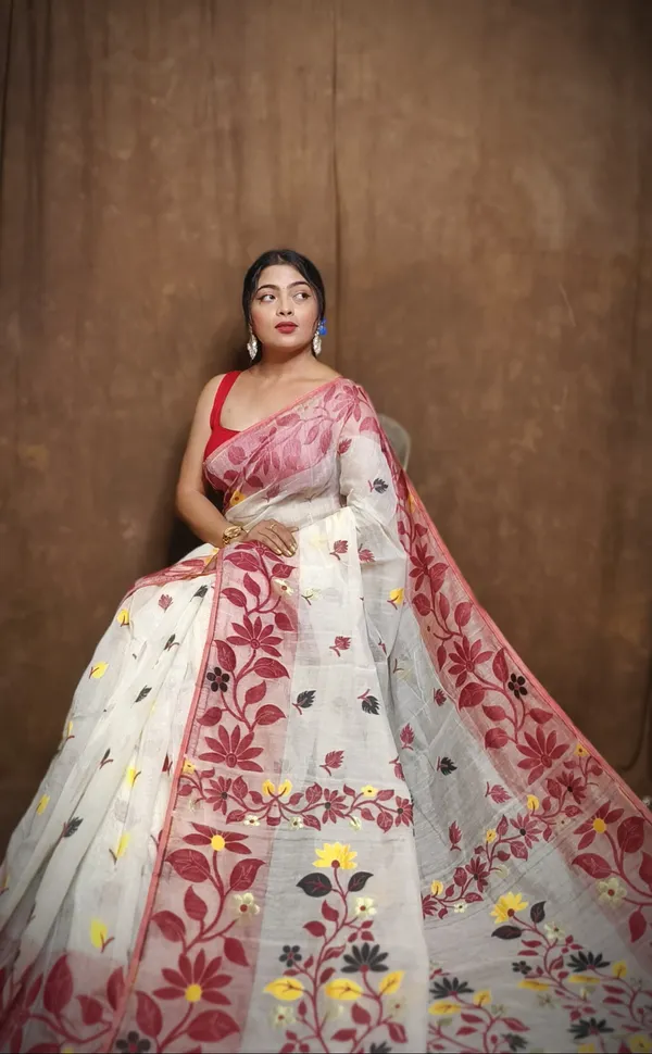 Multicolor_Hand_Painted_Premium_Saree_For_Women