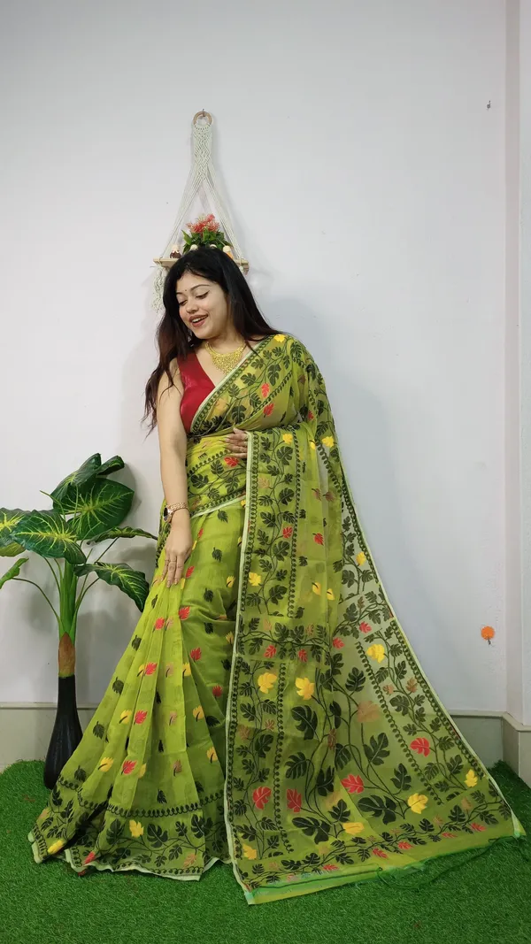 Multicolor_Woven_Premium_Saree_For_Women