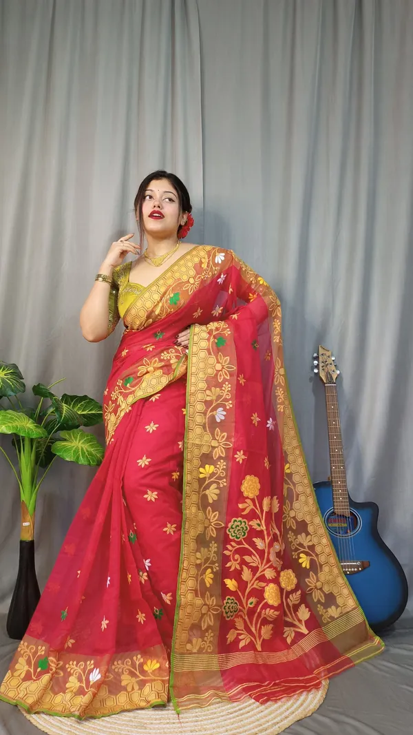 Multicolor_Woven_Premium_Saree_For_Women