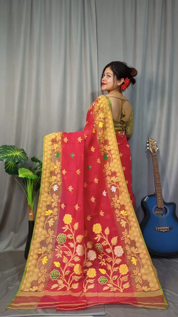 Multicolor_Woven_Premium_Saree_For_Women