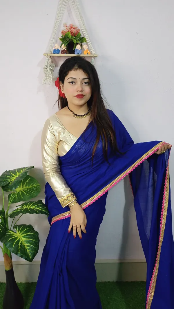 White_And_Gold_Printed_Premium_Saree_For_Women
