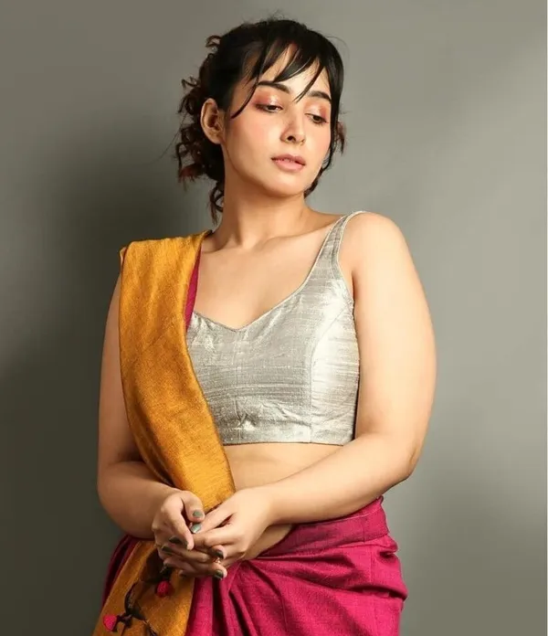 Pink_And_Mustard_Embroidered_And_Printed_Premium_Saree_For_Women