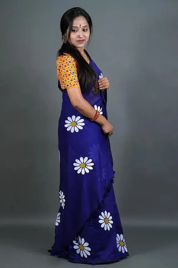 Blue_Embroidered_Premium_Saree_For_Women