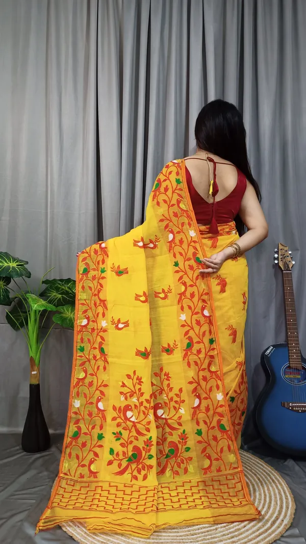 Yellow_Solid_And_Plain_Premium_Saree_For_Women