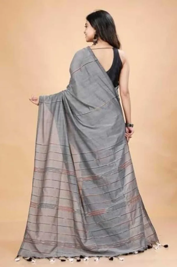 Grey_Embroidered_Premium_Saree_For_Women