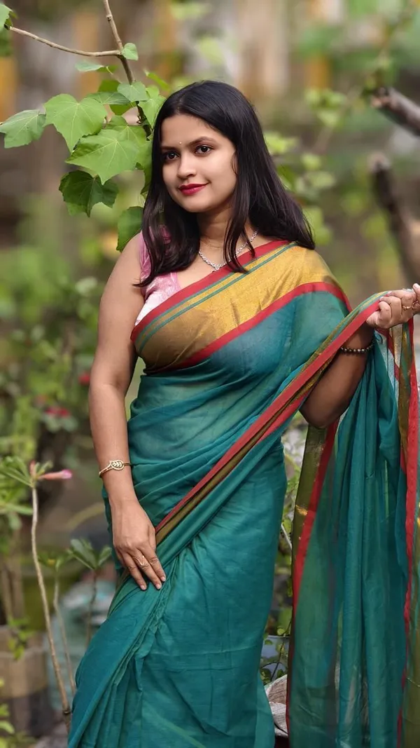 Multicolor_Self_Design_Premium_Saree_For_Women