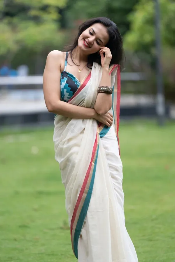 Multicolor_Self_Design_Premium_Saree_For_Women