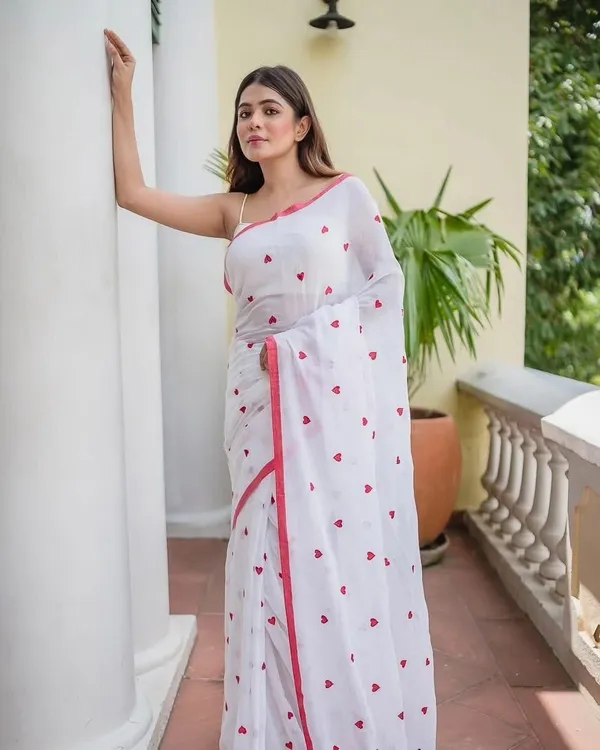 White_Printed_Premium_Saree_For_Women