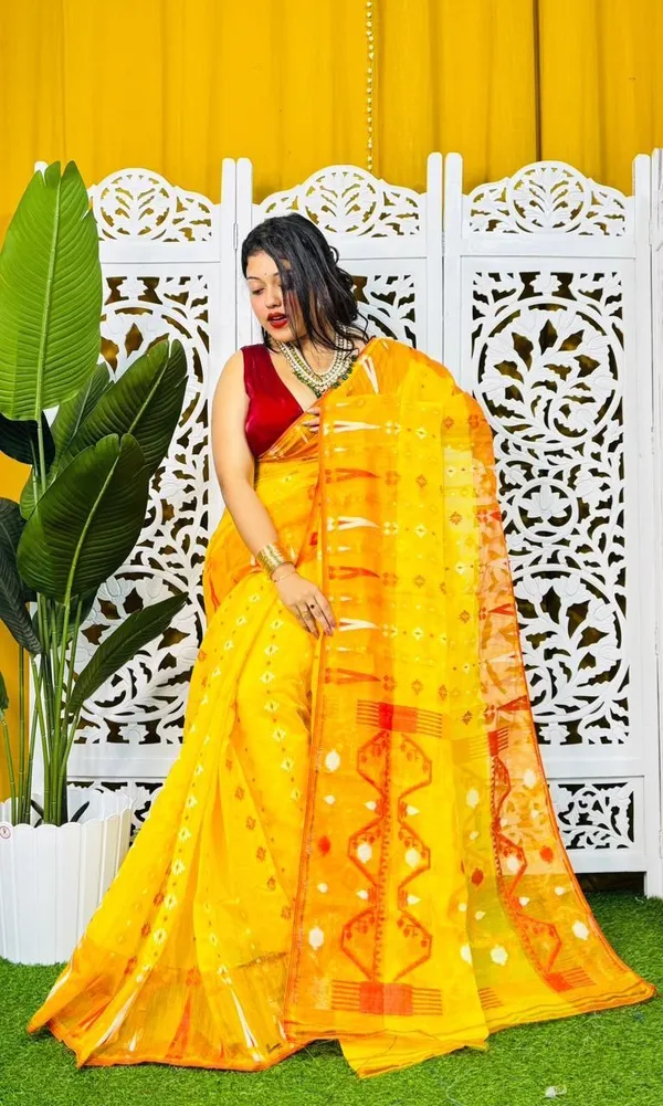 Multicolor_And_White_Digital_Print_Premium_Saree_For_Women