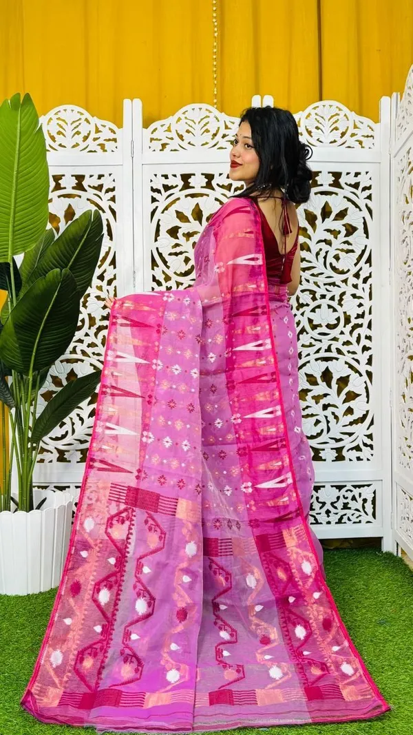 Multicolor_And_White_Solid_And_Plain_Premium_Saree_For_Women