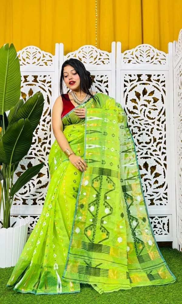 Multicolor_Woven_Premium_Saree_For_Women