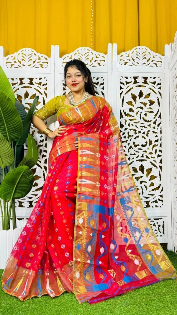 Multicolor_Printed_And_Geometric_Print_Premium_Saree_For_Women