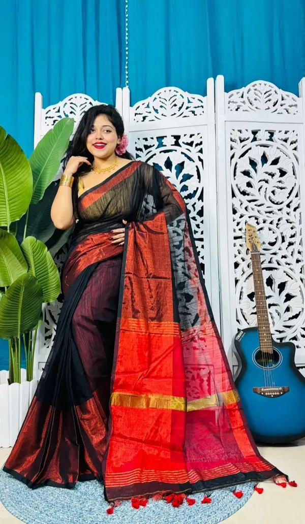 Multicolor_Woven_Premium_Saree_For_Women