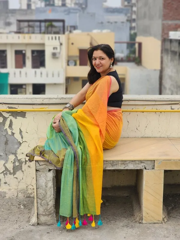 Multicolor_Self_Design_Premium_Saree_For_Women