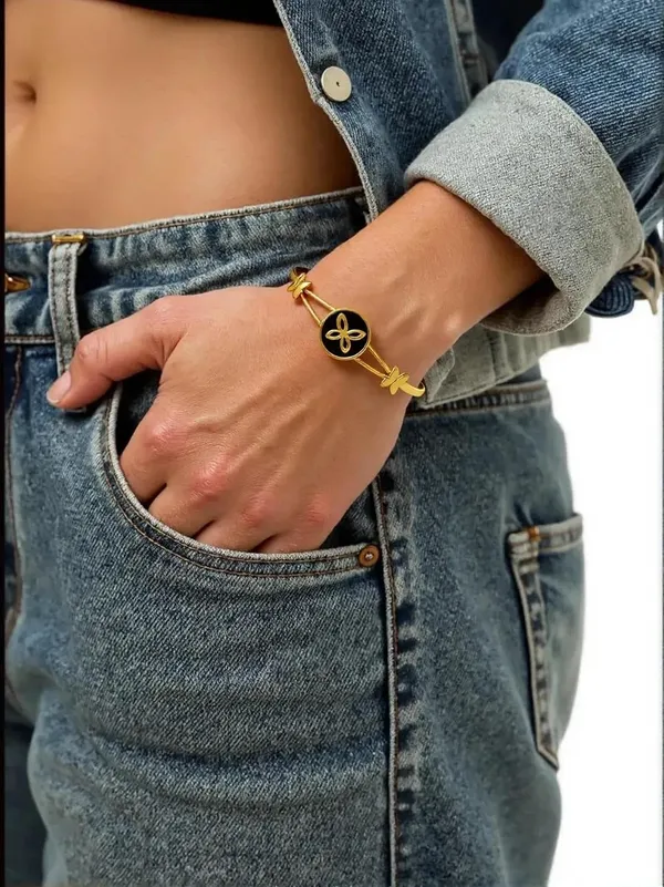 Anti_Tarnish_Bracelet_Gold_Butterfly_Bracelet_For_Women