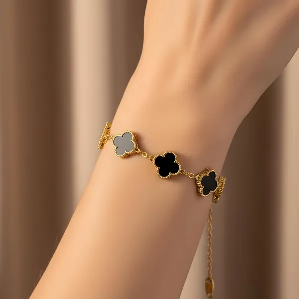 Women_Gold_Chain_Stylish_Anti_Tarnish_Stainless_Steel_Dainty_Charm_Chain_Bracelet