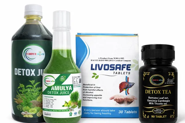 Vaidya__Nature__Ayurvedic___Detox_kit___,Detox_juice_1000_ml_,_Livo_safe_Tab_30_tab__,_super_berry_juice_500_ml_,Detox__tea__90_tab_