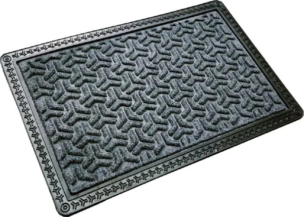Decorative_Doormat_With_Geometric_Pattern_And_Border_Design