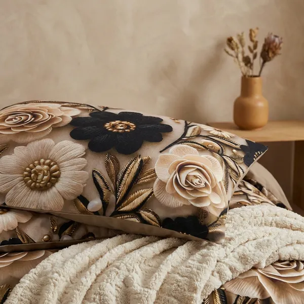 7D_Printed_Elegant_Floral_Duvet_Cover_Set_With_Matching_Pillowcases
