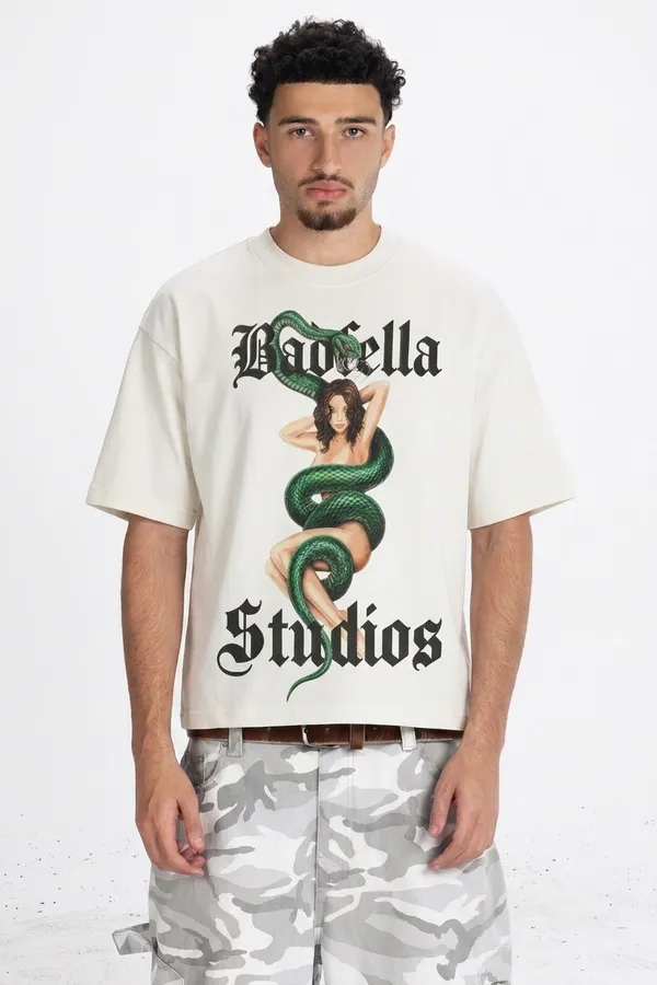 Snake_Kink_Oversized_Unisex_Tee