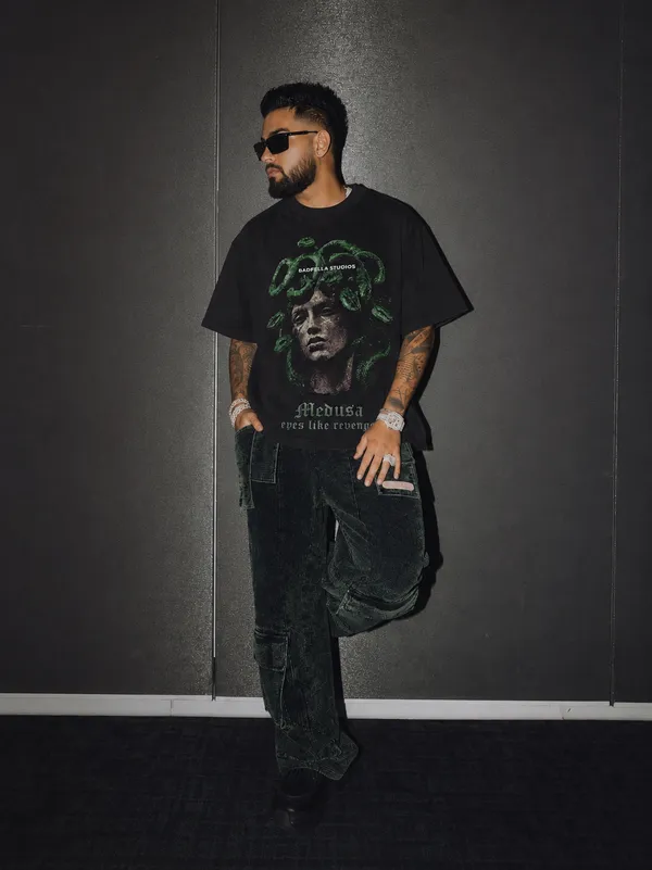 Medusa_Unisex_Oversize_Tee_(as_seen_on_Karan_Aujla)