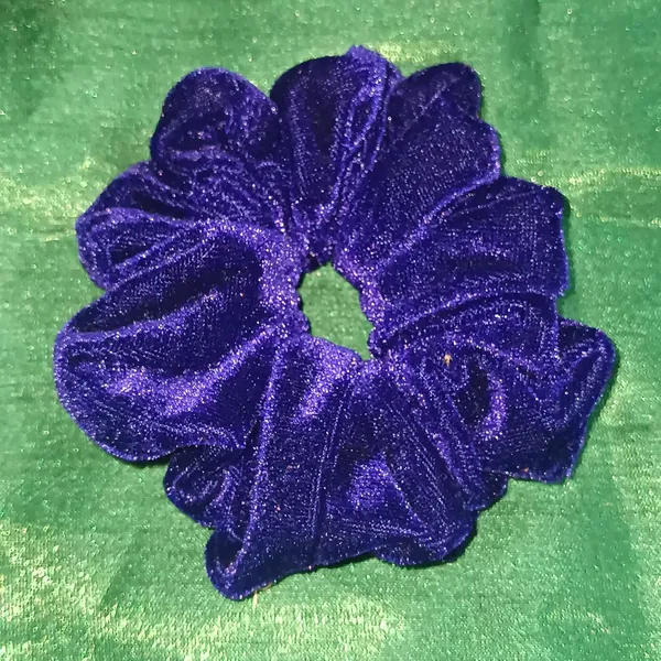 Blue_Elastic_And_Velvet_Premium_And_Elegant_Hair_Accessories_For_Women