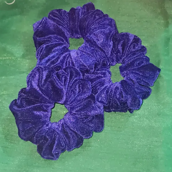 Blue_Elastic_And_Velvet_Premium_And_Elegant_Hair_Accessories_For_Women